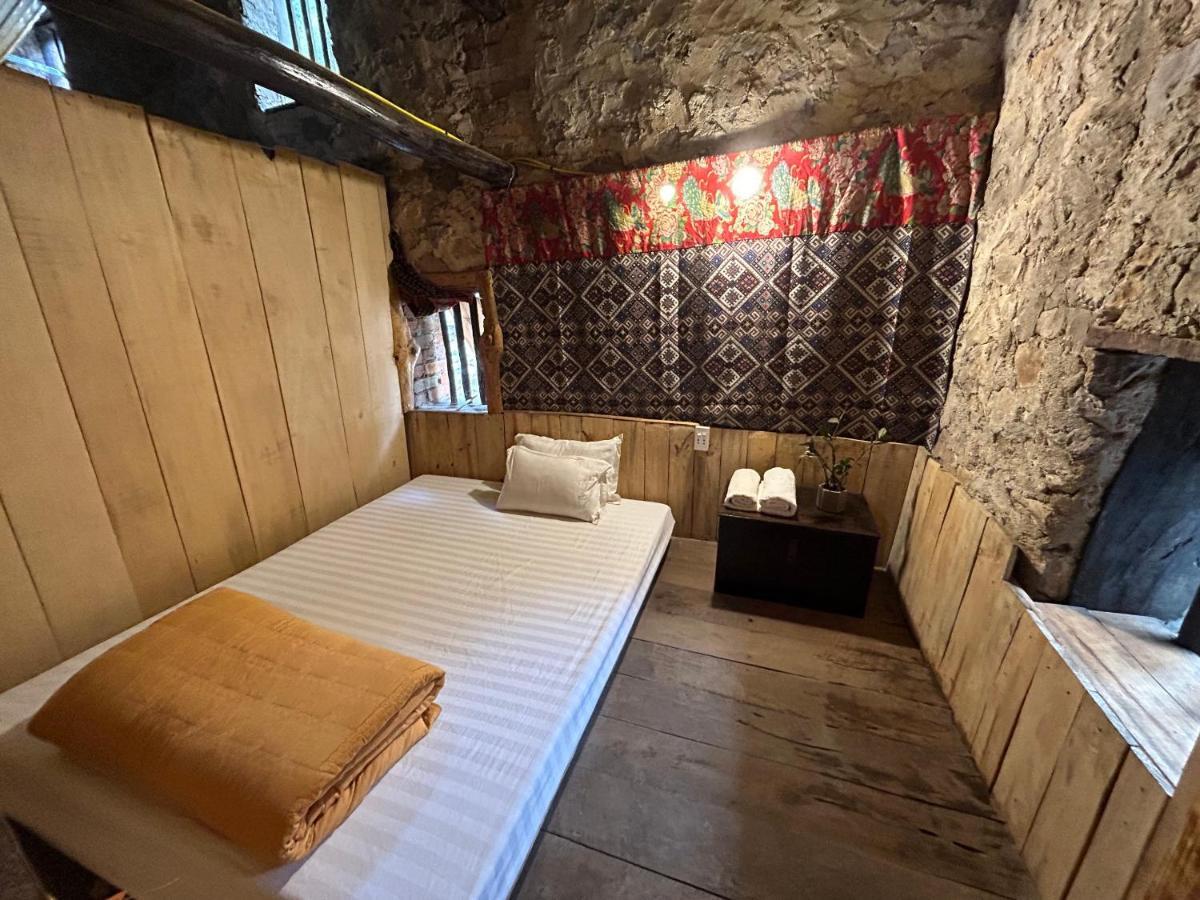 A Sy Ban Gioc Homestay - Lang Da Khuoi Ky Cao Bang Eksteriør bilde