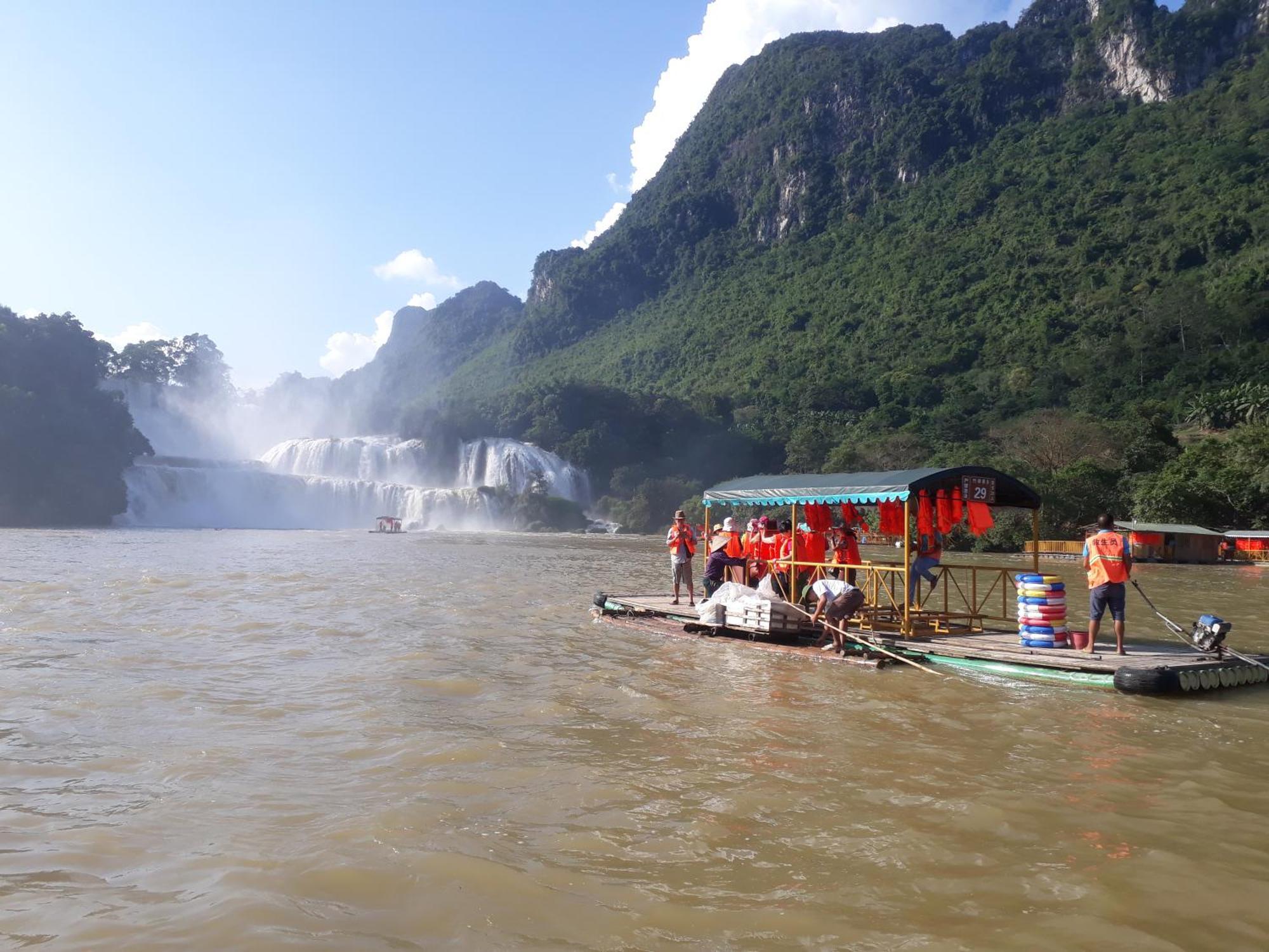 A Sy Ban Gioc Homestay - Lang Da Khuoi Ky Cao Bang Eksteriør bilde