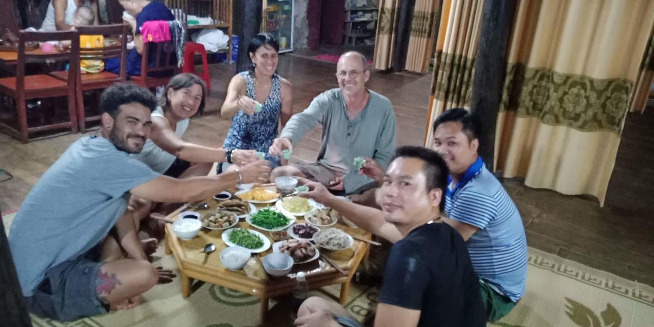 A Sy Ban Gioc Homestay - Lang Da Khuoi Ky Cao Bang Eksteriør bilde