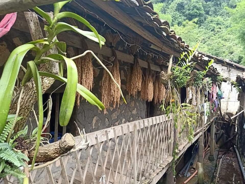 A Sy Ban Gioc Homestay - Lang Da Khuoi Ky Cao Bang Eksteriør bilde